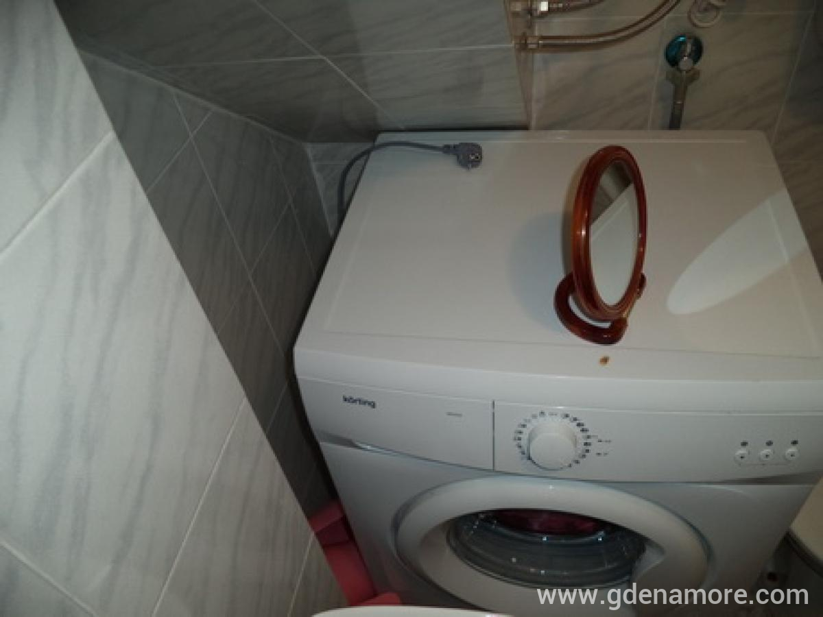 Apartman Kuljaca, privatni smeštaj u mestu Petrovac, Crna Gora